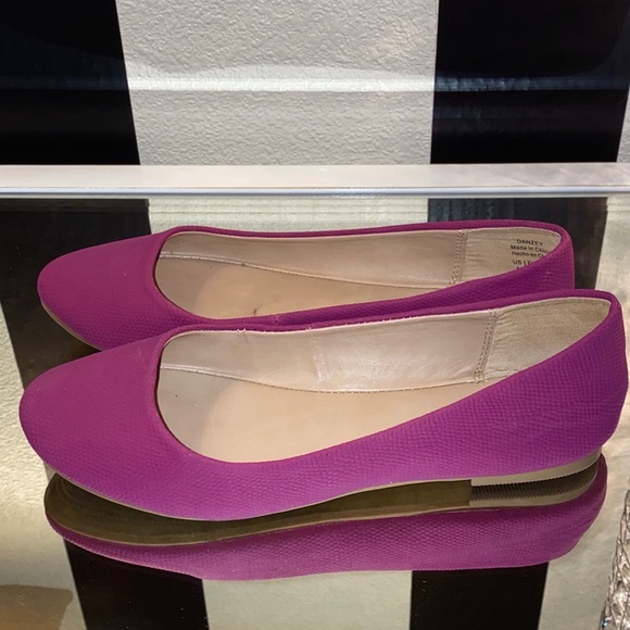 Fuschia Ballet Flats - Picture 9 of 10